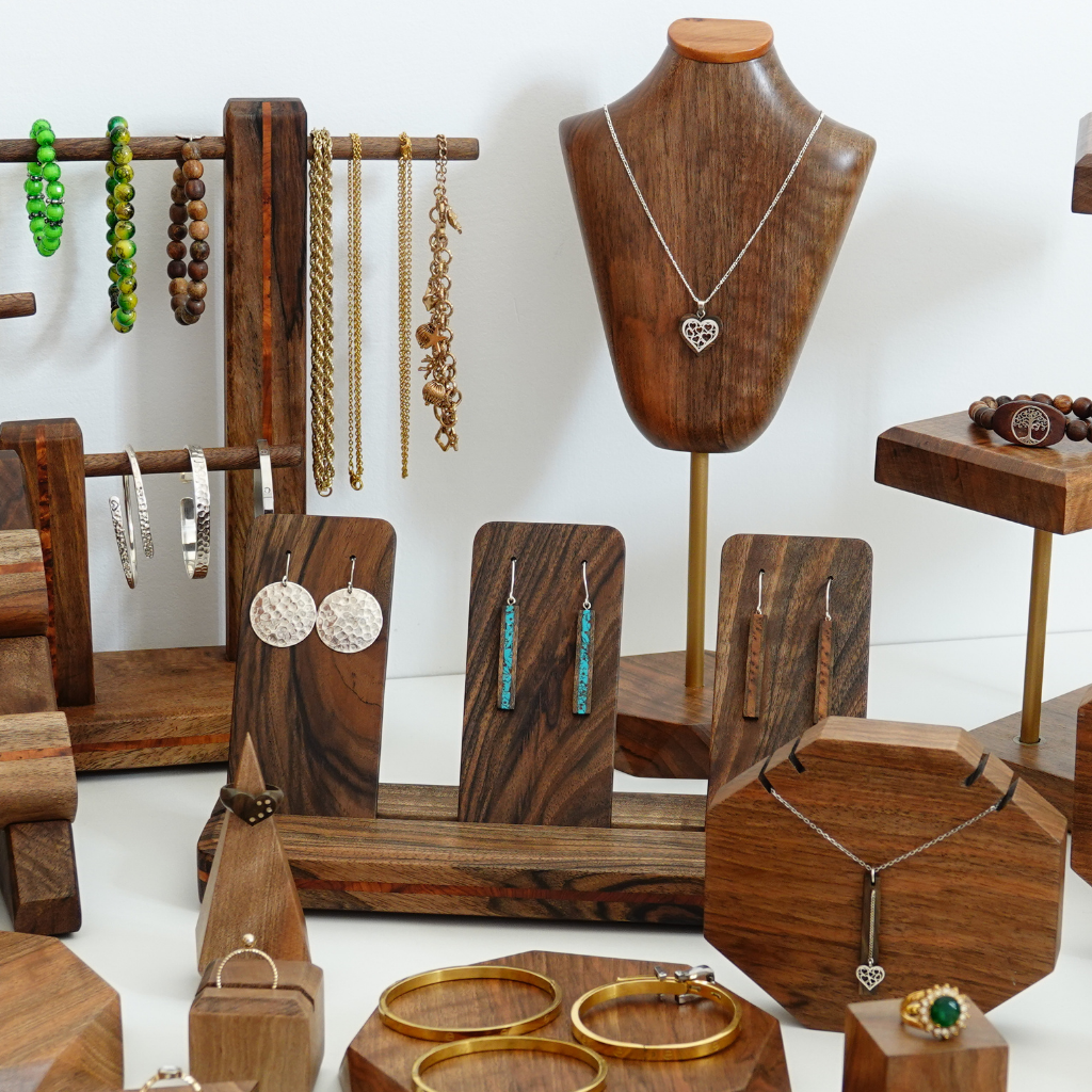 Necklace Bust Jewelry Display Stand, Mannequin Necklace Holder, Wood Necklace Display Holder