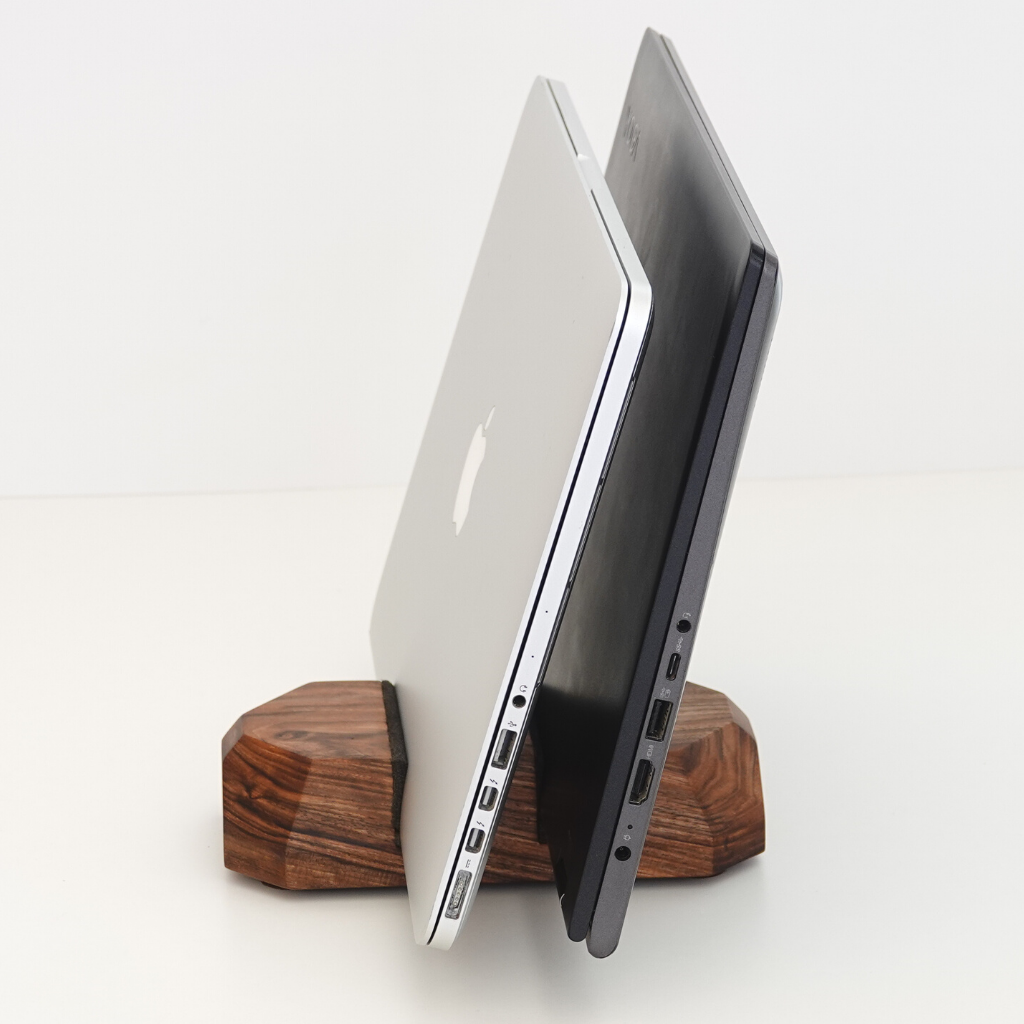 Vertical laptop stand, Dual laptop dock